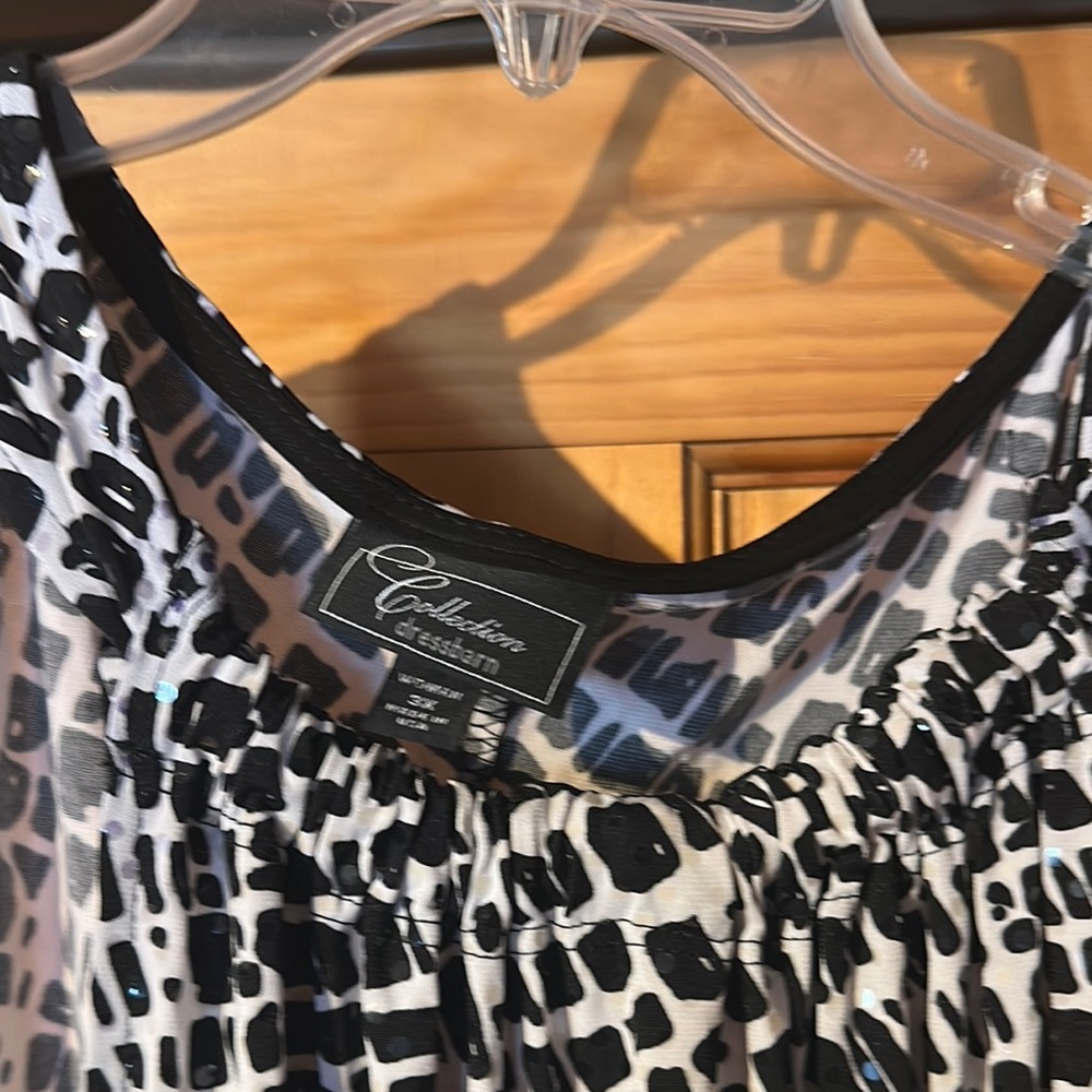 Dressbarn Black and White Sleeveless Scoop Neck Midi Sundress - Picture 2 of 4